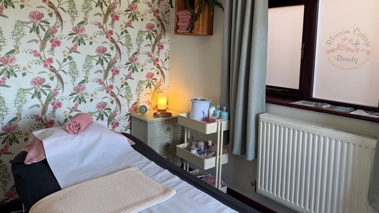 01d8579d-2fb7-4cd5-bc65-e96adc0b8c6f-blossomcottagebeauty-gb-england-rugby-hillmorton-fresha-4444846