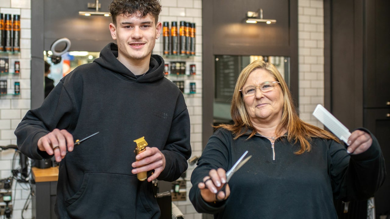 04109982-aeff-43e8-bfa1-dbb806da8738-gouldbarbersgatwickhorley-gb-england-england-fresha-9579563