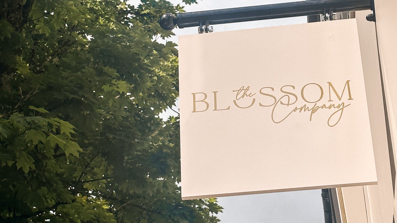 062beb8c-a890-47ca-94e7-32f10318ee95-blossom-gb-wales-neath-newstreet-fresha-3357066