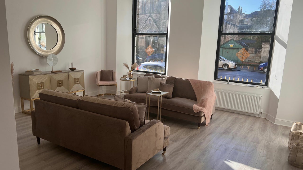 06526abe-a254-49ae-b4d3-82b984a5fe3a-5528980