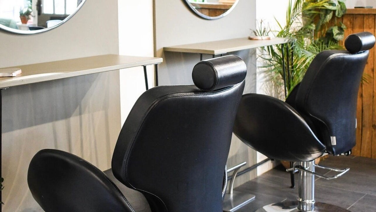 0b97a404-b441-4ea4-a9fc-f551001840e5-willowhairandwellbeing-gb-england-woodbury-fresha-2437185