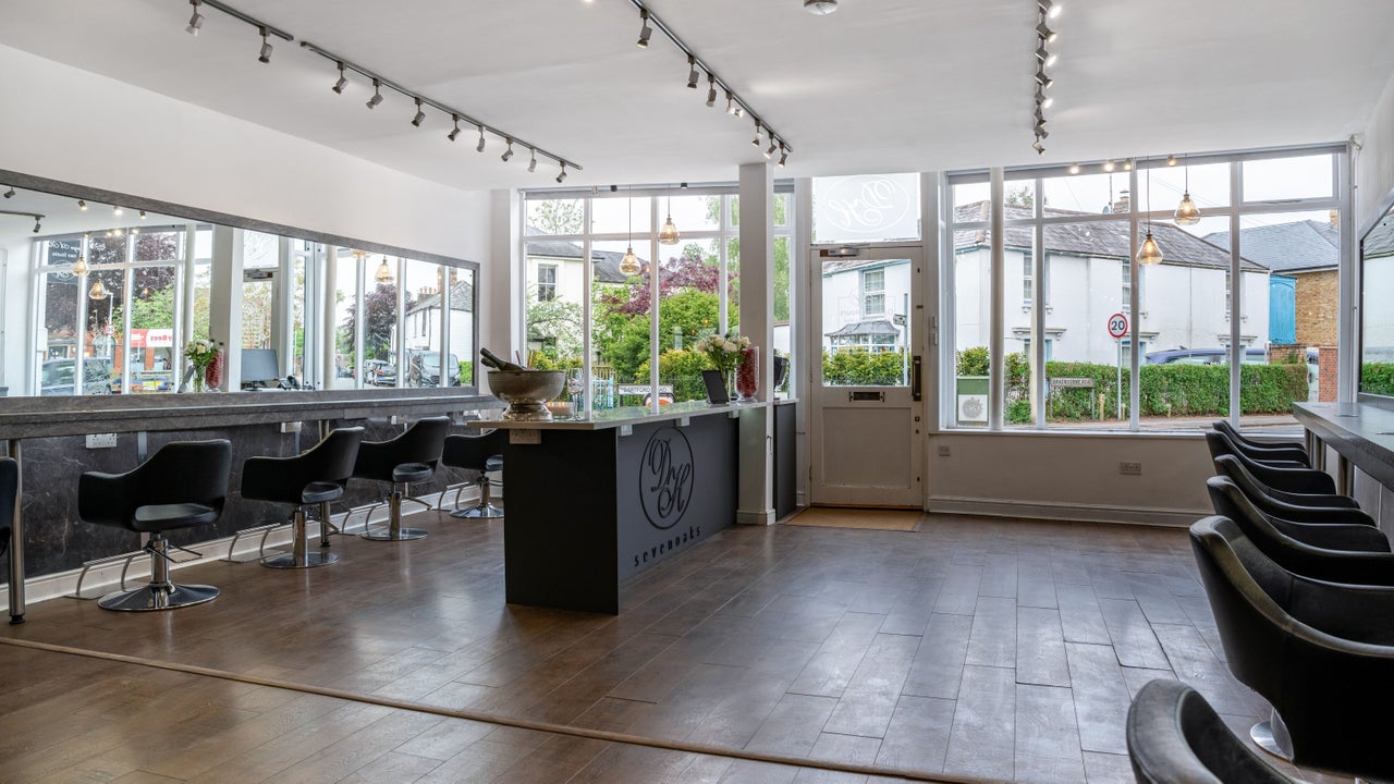 0baeae5b-1c8a-491d-a44f-b3ab62a34010-designaheadsevenoaks-gb-england-sevenoaks-fresha-6022462