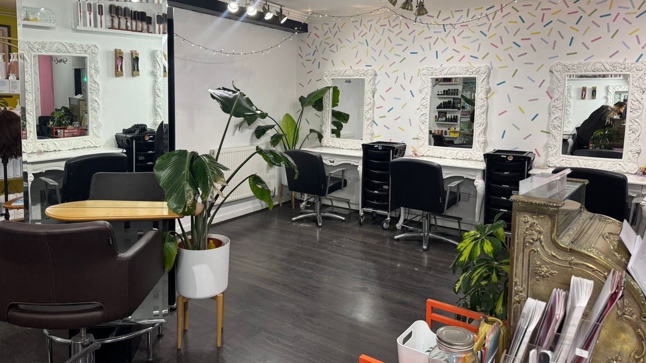 100c17af-713f-4eaf-ba0f-c5c087ad7aaf-lkhairandbeauty-gb-england-newbury-shaw-fresha-9821615