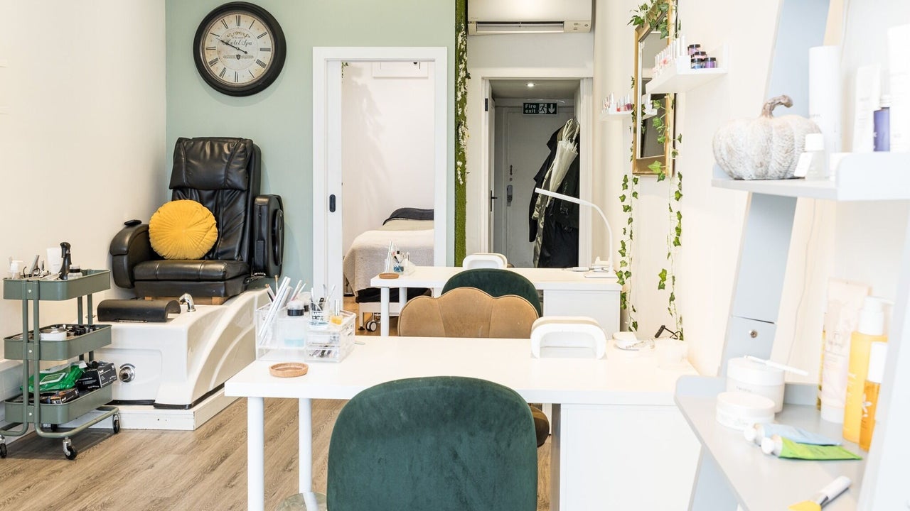 10910d15-c1ce-47d8-9f72-6b39bc7f3866-2141327