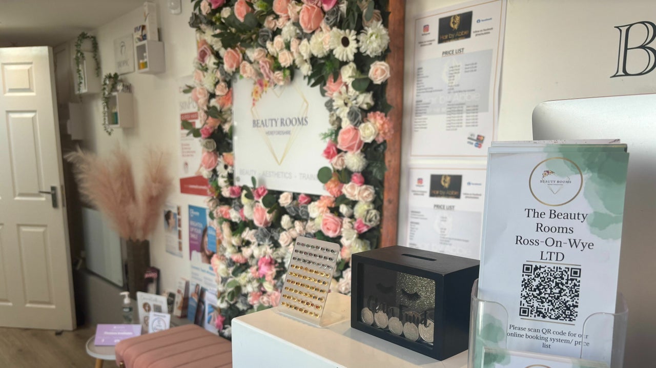 10be63f0-afd4-4fef-8692-328641ddcbf8-thebeautyrooms-gb-england-ross-on-wye-fresha-1459513