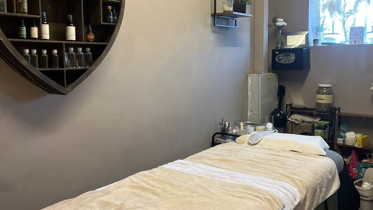 1195a81c-90b7-4f14-935b-a433d2922fa8-pixieshairbeautysalonstubbington-gb-england-fareham-stubbington-fresha-8547603