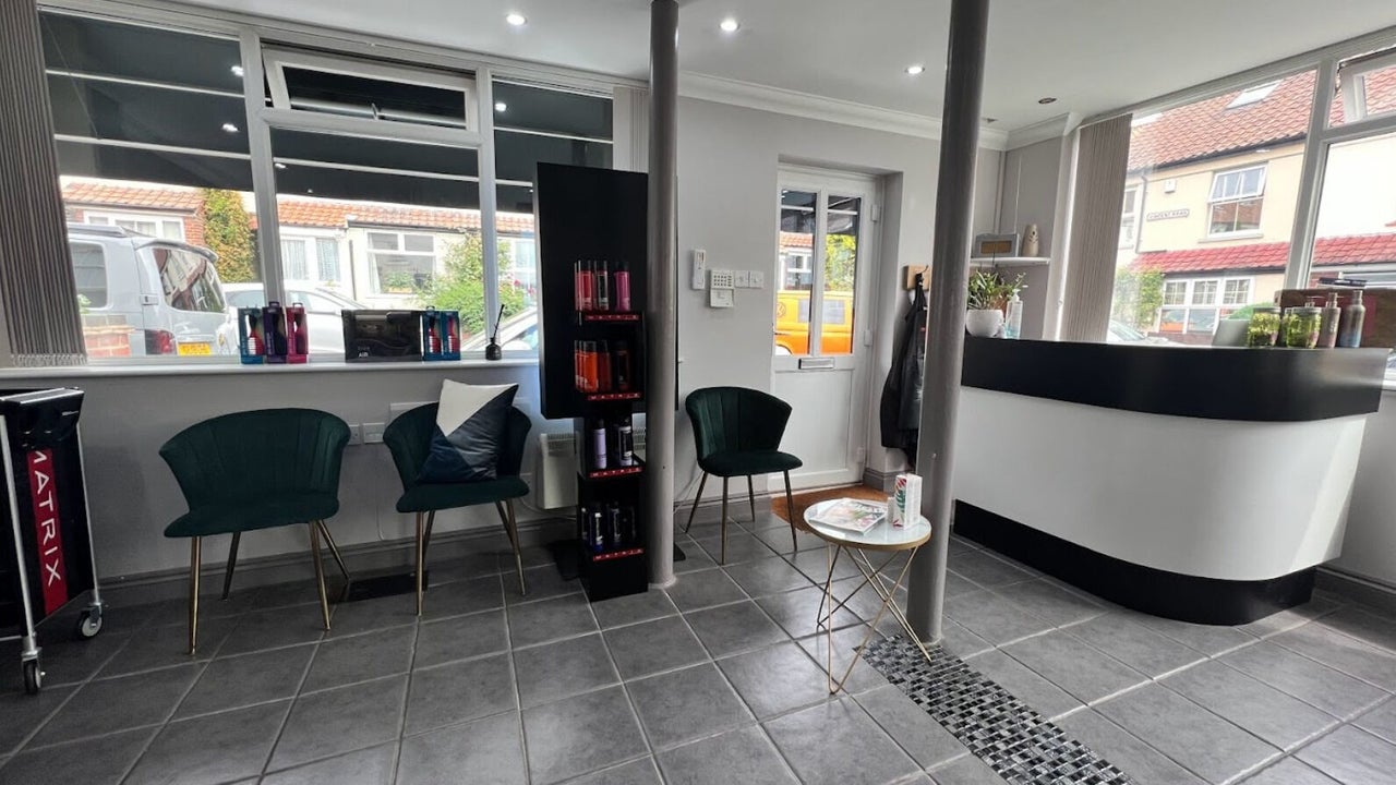 13a318b1-509b-42cd-b437-969478f6e04e-9843332