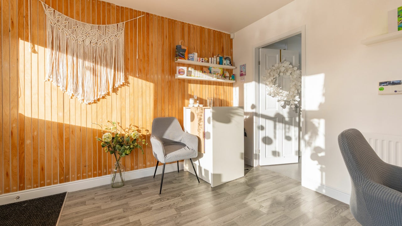 153d07d7-f97a-4e3e-a15d-417afc9e23ca-radiatehealthbeauty-gb-england-stockport-greatmoor-fresha-6543174