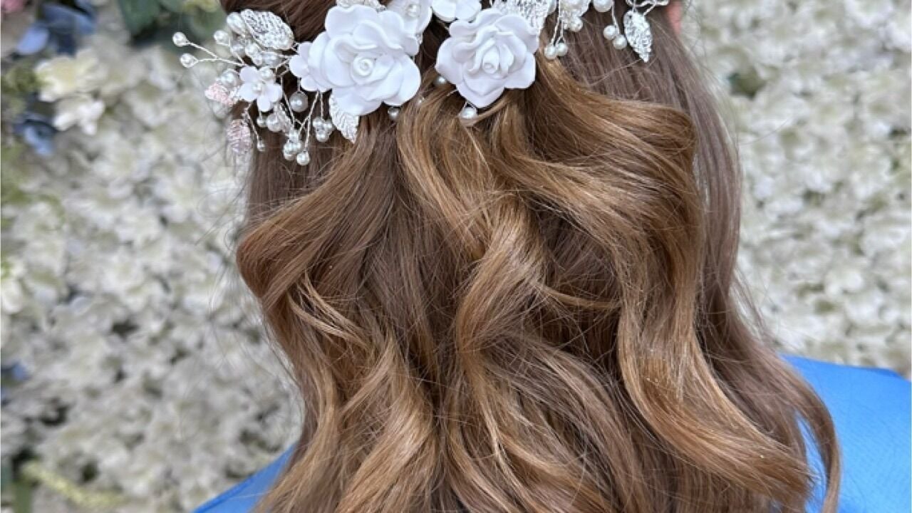 167cb620-3c6d-4114-bf91-fe0f384bf9bb-sapphirebluhairandbeautylimited-gb-england-norwich-drayton-fresha-1100518