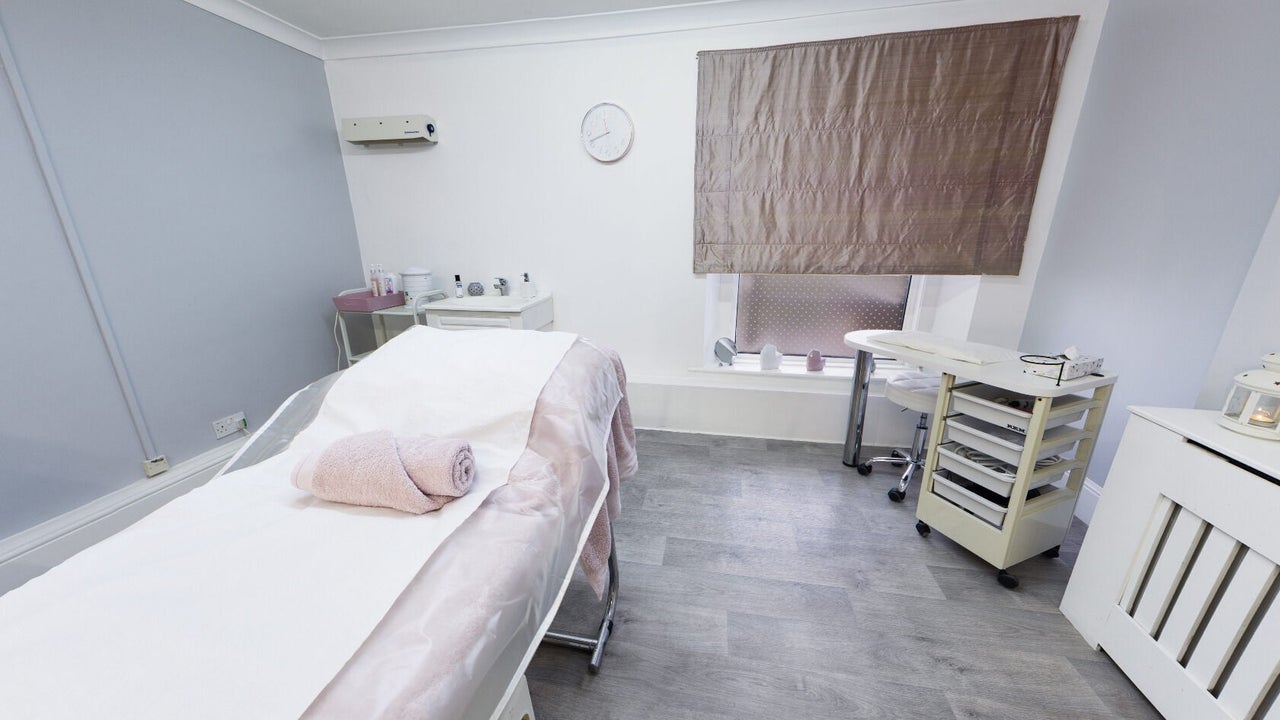 1727e960-cdcd-485c-82a6-064cc7e46468-beautywithin-gb-england-bristol-kingswood-fresha-6165727