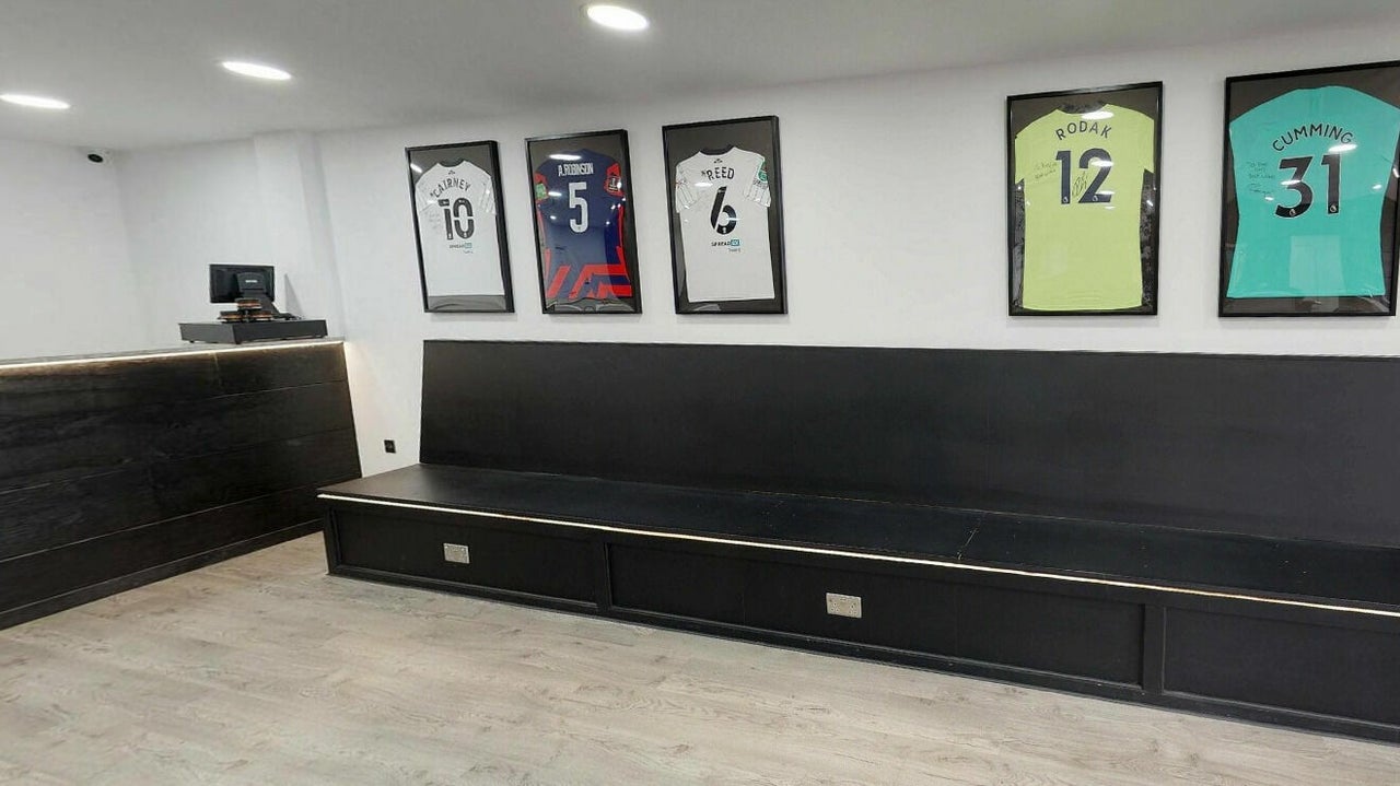 1a23a9ea-8b64-4936-aee4-26408cb05db6-kingscut-gb-england-epsom-fresha-9445929