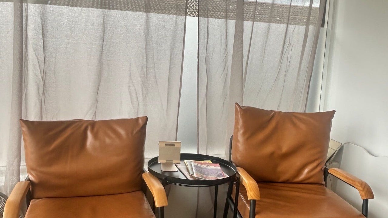 1ad073dc-2f08-4e0a-b00e-a2434d74c7e8-lerouxbeauty-gb-england-langford-fresha-4304288