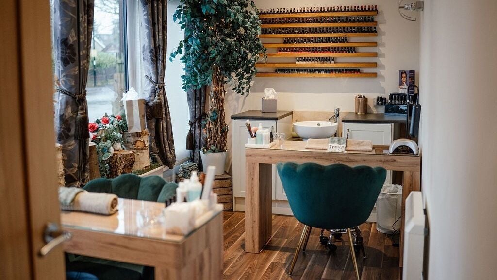 1dd97a28-6919-4015-87ab-e8af5dcb86fb-aimeshealthbeauty-gb-england-knaresborough-fresha-2542988