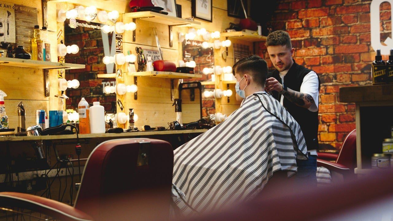 1fbcf2bf-98d1-4179-8893-c041b7256d2d-quarterwest-gb-northernireland-belfast-fresha-9939005