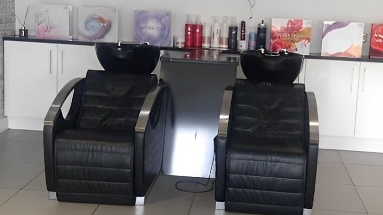 23f1f194-a645-458d-8a21-065d1211f478-kvhair-gb-england-rotherham-brinsworth-fresha-2177488