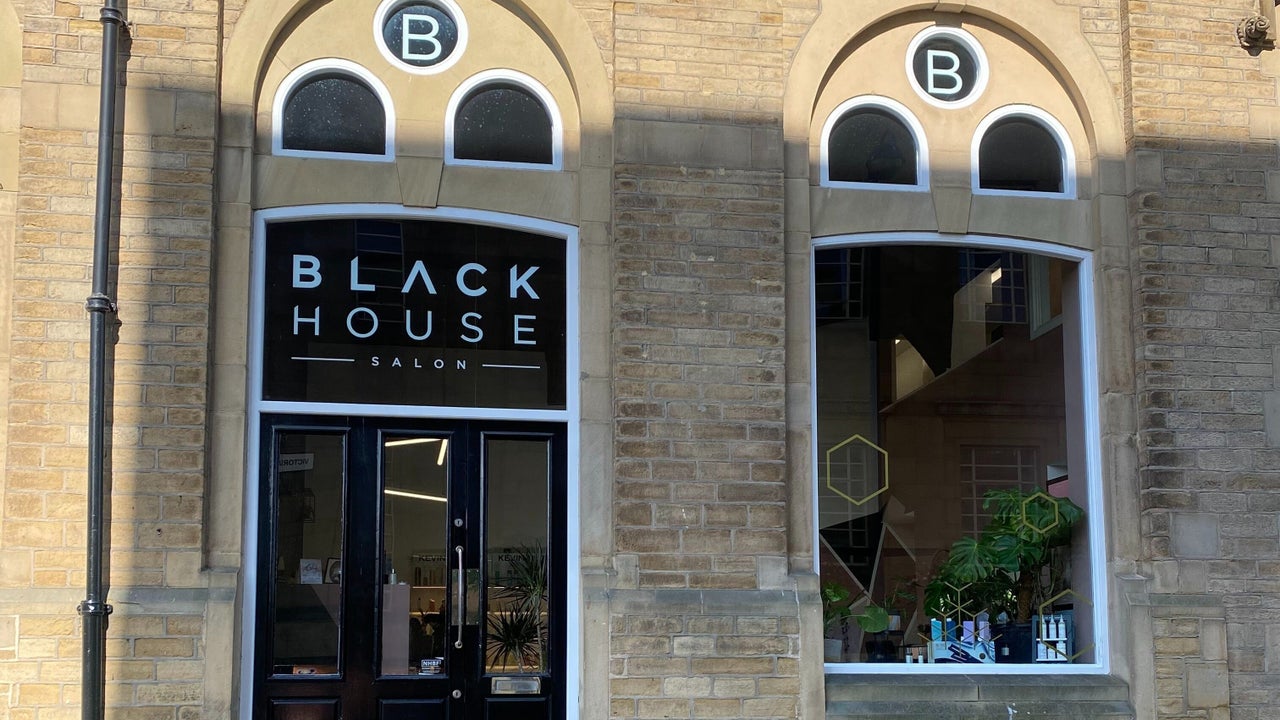 254aa68b-55f7-4242-baa6-bfcadbd96fe1-blackhousesalon-gb-england-huddersfield-fresha-5965121