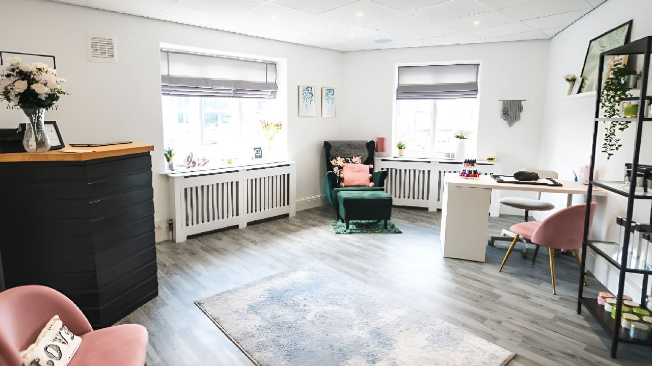 257e4a83-c80a-41f1-ab06-0702c426743a-1aabovebeauty-gb-england-willerby-fresha-1877325