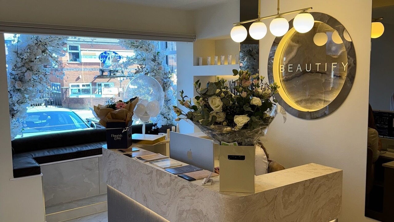 26371f2f-43c6-48f6-84e7-edaea6832662-kristopheranthonyhairdressingatbeautify-gb-england-clayton-le-woods-fresha-3037128