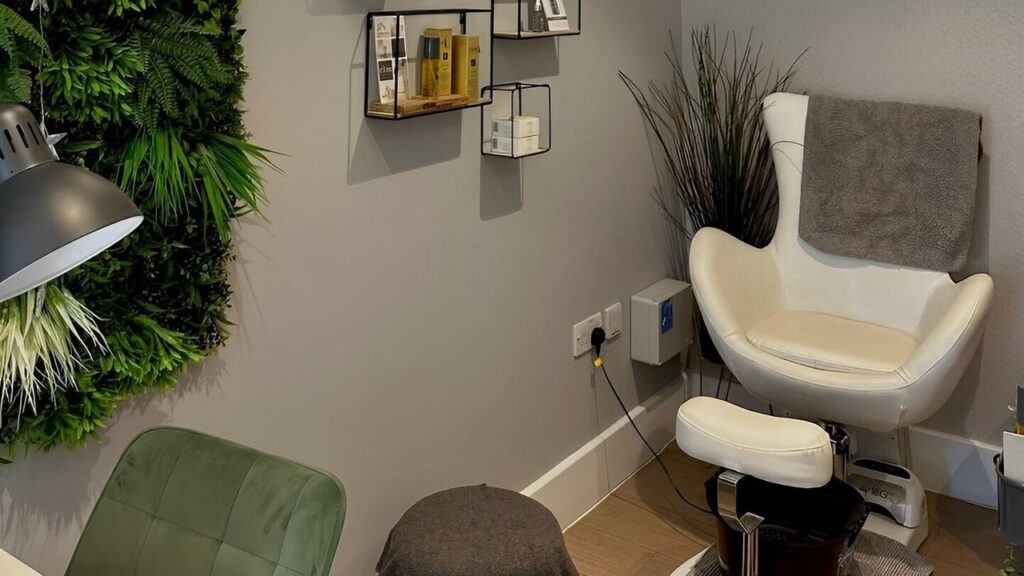 28732505-a7e9-4f29-952e-c97121527f77-edenhairandbeauty-gb-england-ashford-fresha-9254675