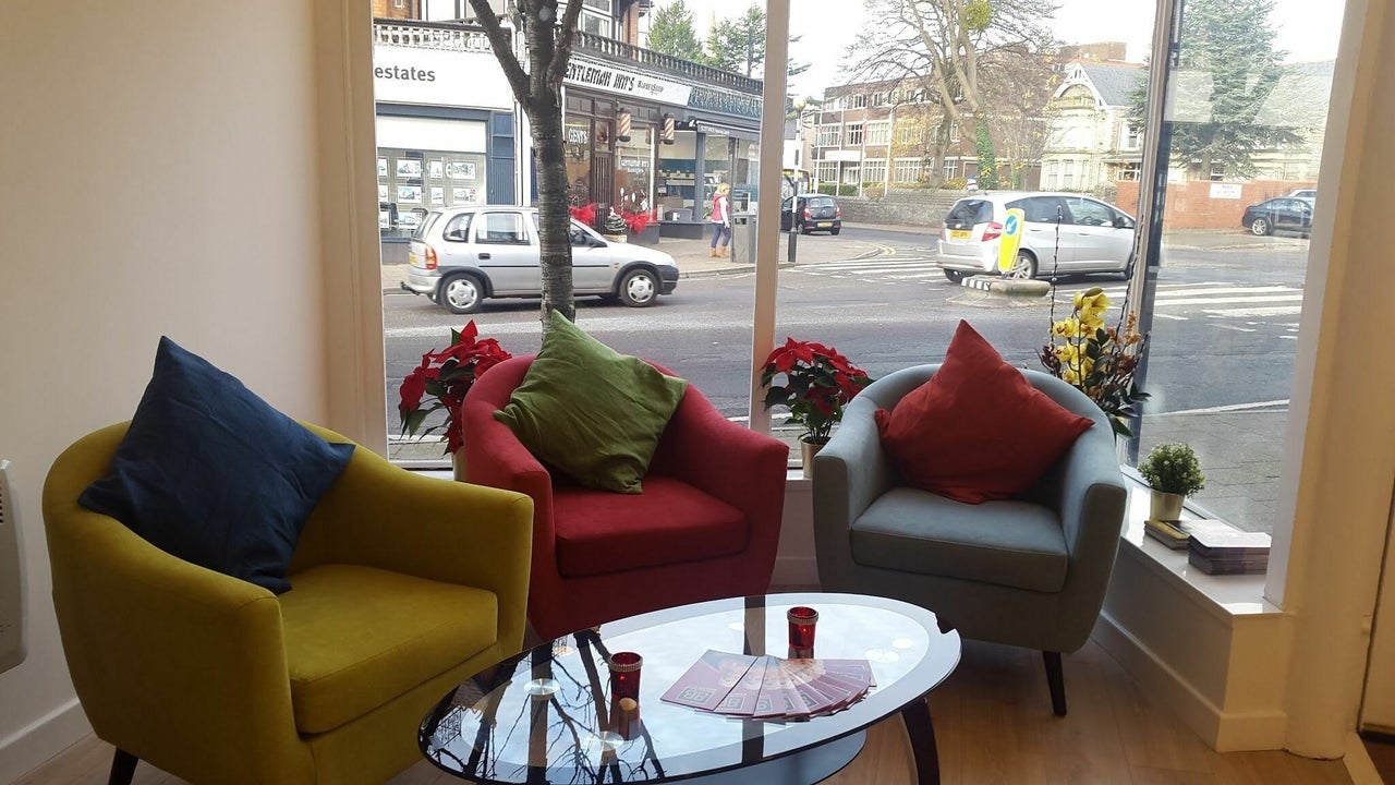 296e859d-525c-4681-9c4e-7c68a8d768d2-beautybox-gb-wales-penarth-fresha-5382132