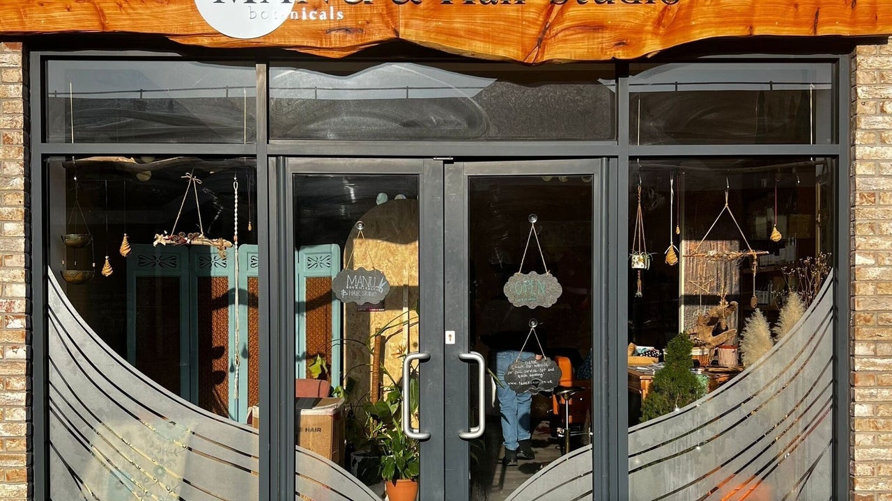 2bed41a4-58a2-4ecb-adba-2c0669c3ffdf-manubotanicalshairstudio-gb-england-bristol-fresha-6019675