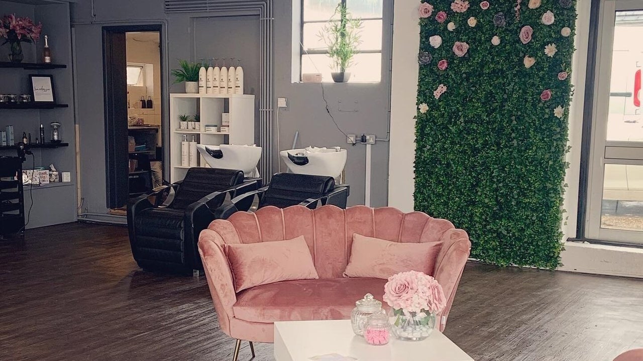 2d97058e-d1e4-49eb-bd22-fae729e74e43-euphoriahair-gb-england-finedon-fresha-6263915