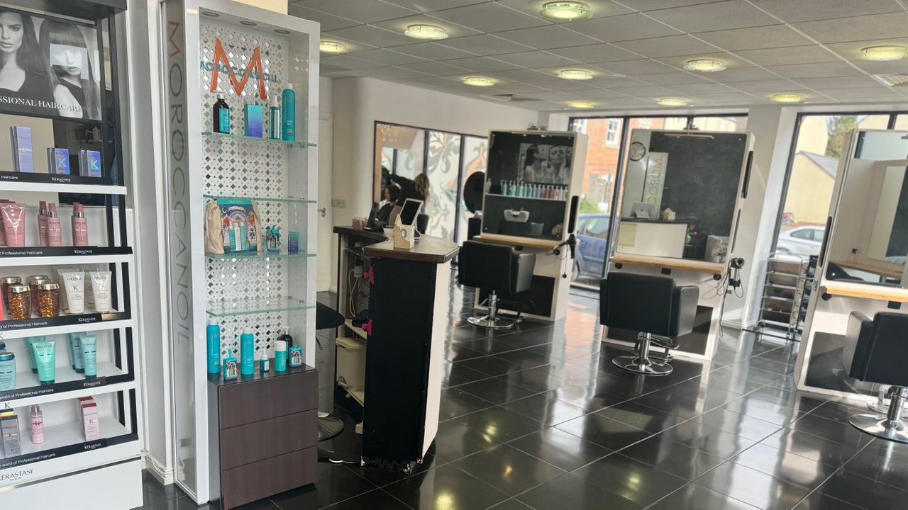 305517d3-ce87-4c3f-912b-6c9b11177a9b-studio13asaloncollectiveforindependentstylists-gb-england-ebley-fresha-2089473