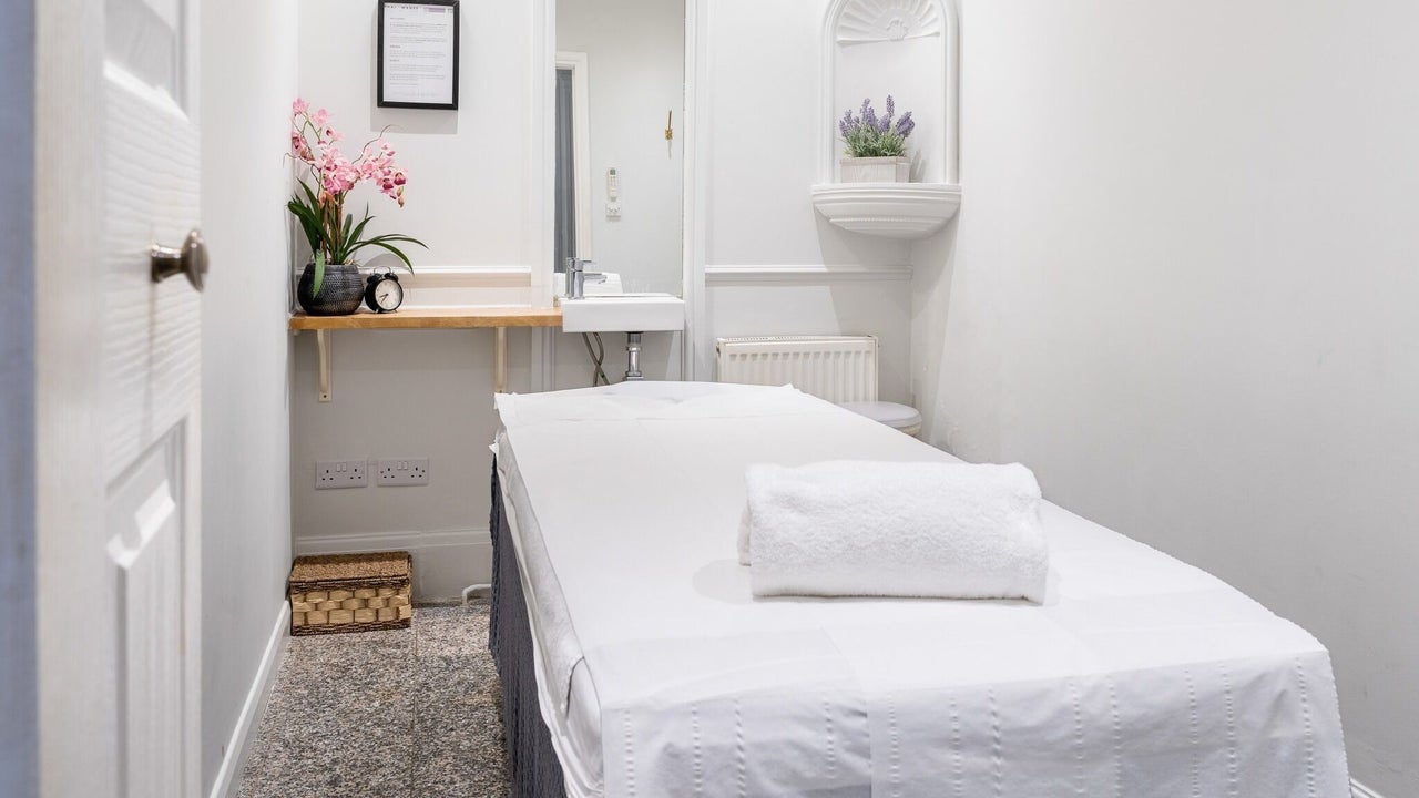 316170d2-3377-4291-8ed8-09c9b5450004-thaimaneefinchley-gb-england-london-fresha-1194493