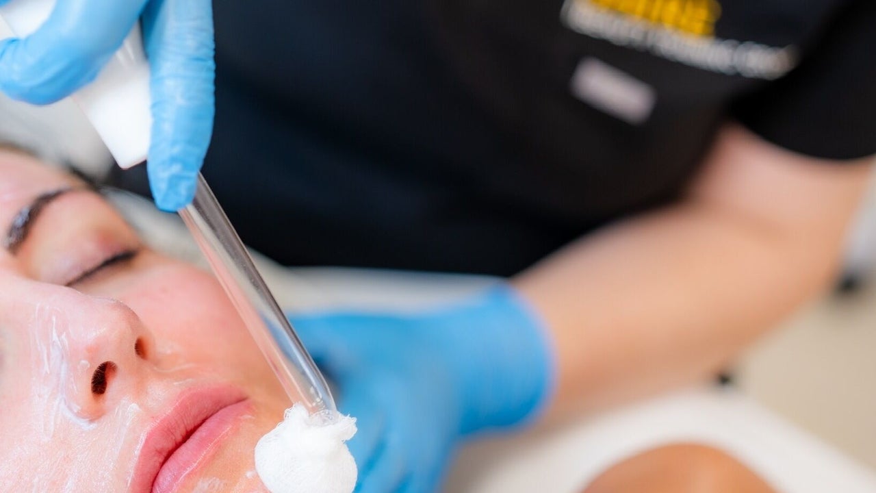 31a65372-8209-4668-91ae-76506c716d72-theshiresalon-gb-england-ware-fresha-1218261