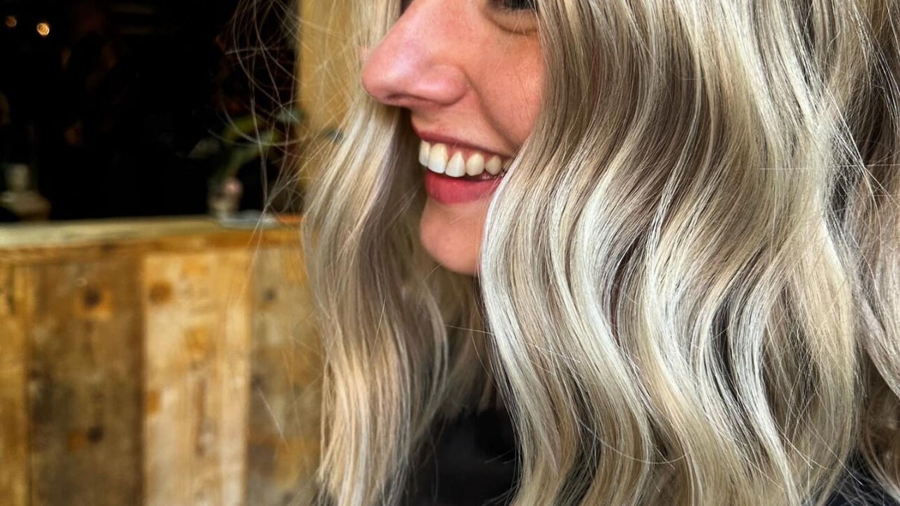 32a7cdc3-cf71-4eb6-8ecb-c174862b3aa9-dawncohairbar-gb-wales-rhosonsea-rhs-on-sea-fresha-4735741