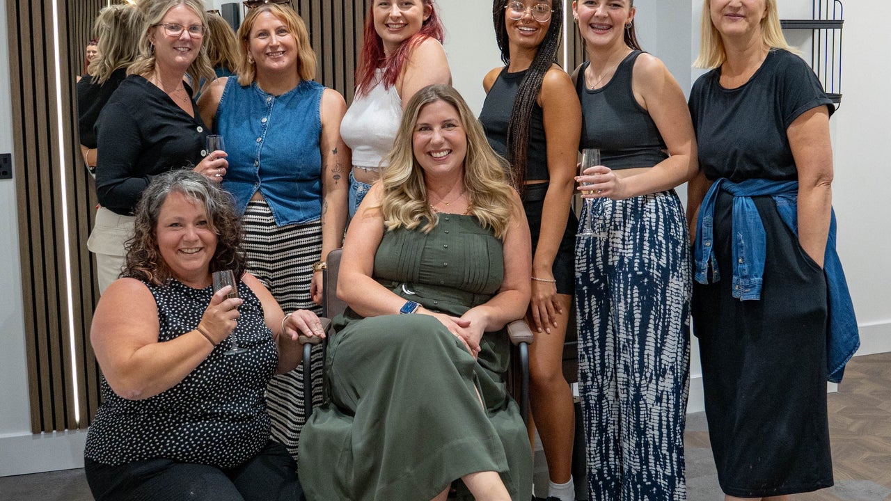 3613d38d-e341-4dc9-8c49-f6dee49f0c46-thehivehairbeauty-gb-england-staustell-fresha-3599455