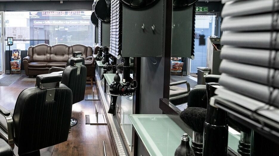 383c8f50-ad0e-426e-b23e-73c220eee0be-cutsnclippersbarbershaircuts-gb-england-horley-fresha-5282440