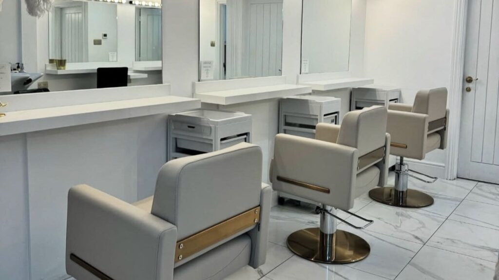 391c9b8a-d935-48fe-af5c-c449c504dec3-themakeupandhairbar-southboroughtunbridgewells-gb-england-southborough-fresha-4393230