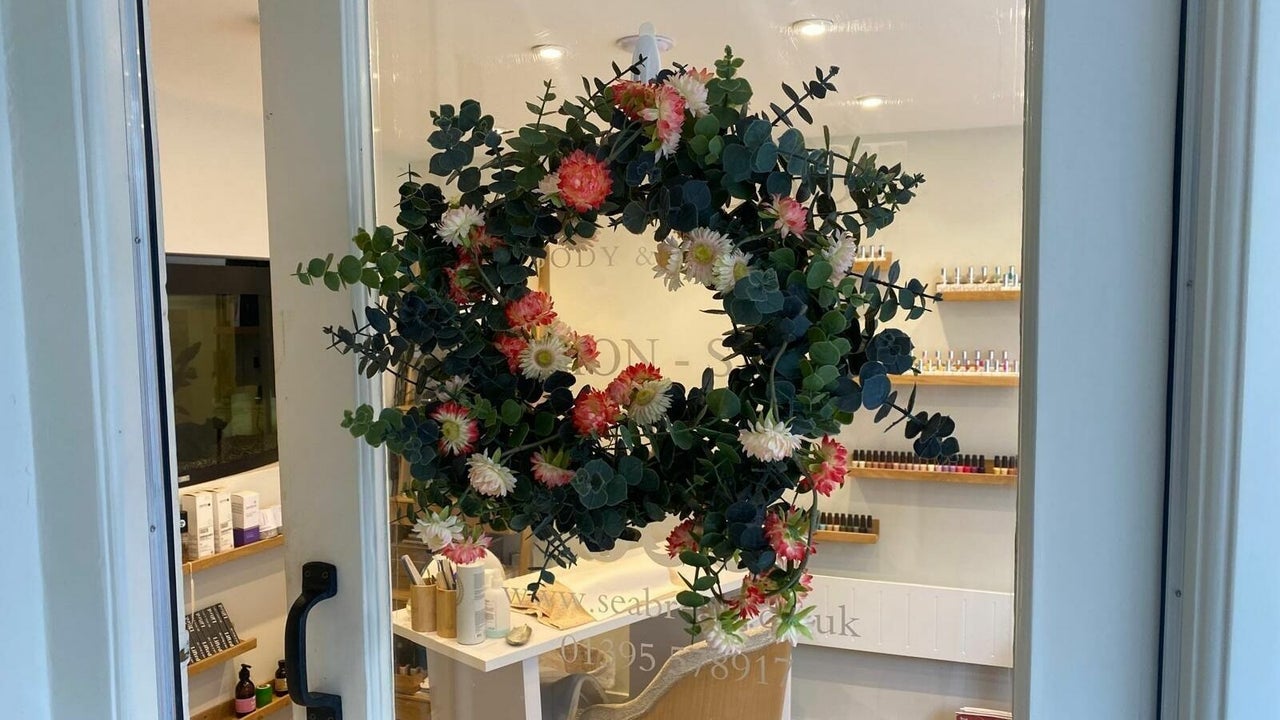 39bf7227-0f75-4960-8a48-aac7bdcfbf01-seabrease-gb-england-sidmouth-fresha-5818114