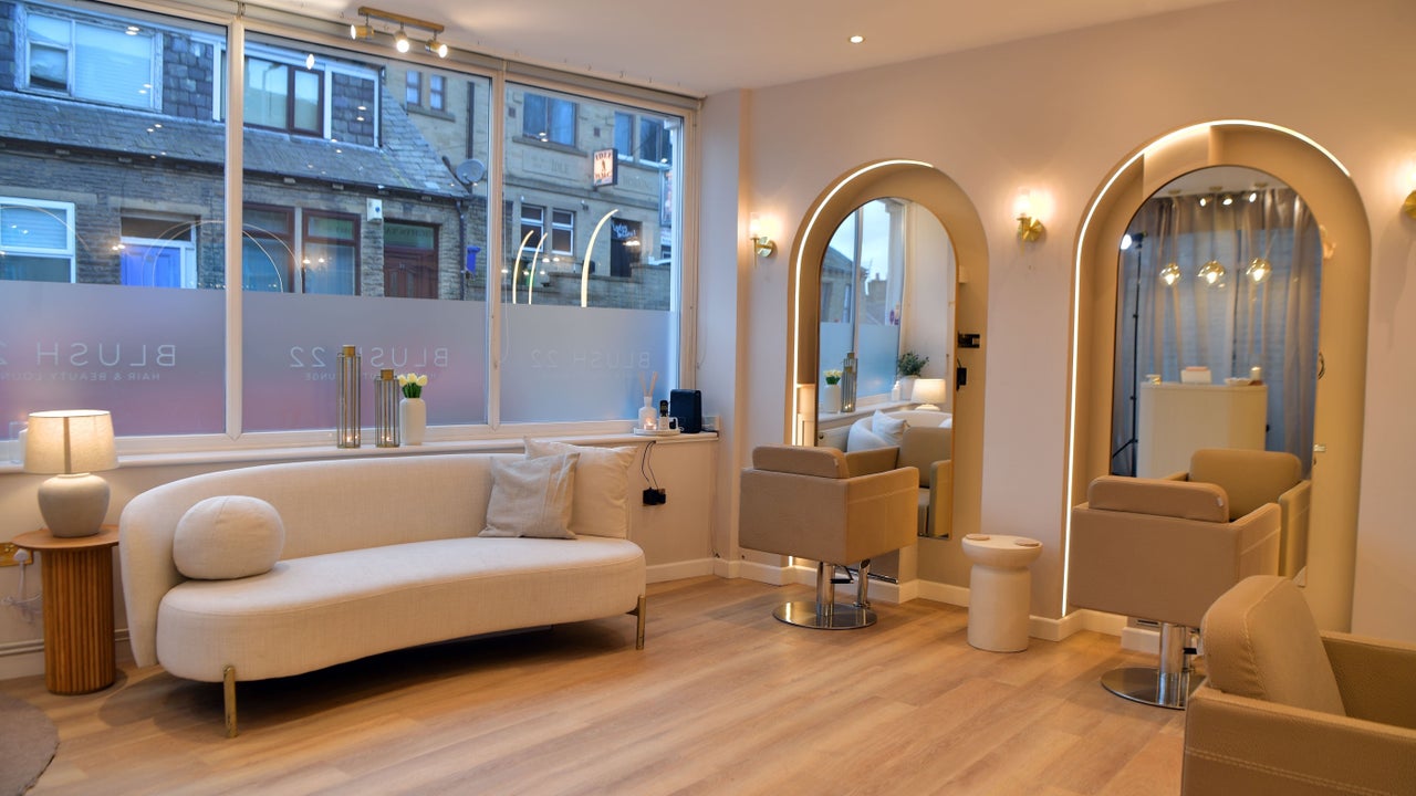 3c5cdb44-9541-4ebe-9551-6843194a0cbe-blush22hairandbeautylounge-gb-england-bradford-idle-fresha-1768104