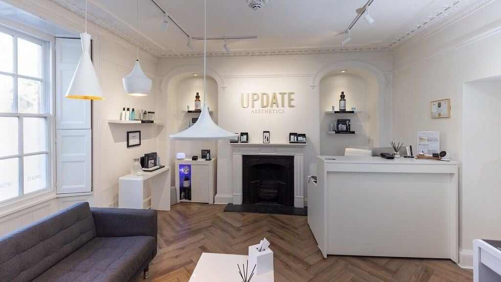 3e7b9c57-cdcc-46d2-8fab-8f88f7d5207f-updateaestheticslemonstreet-gb-england-truro-fresha-5785444