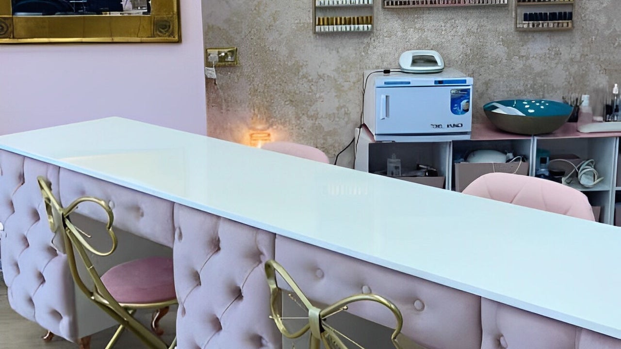 3f6d0ed1-b330-4f2e-b155-c0490d156c60-naturallyu-gb-england-sittingbourne-grovepark-fresha-7038010