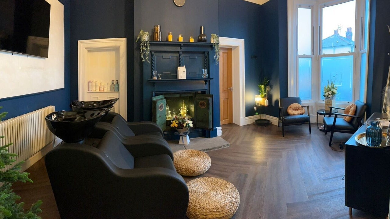 40ad3612-085a-4dce-b4d5-08aa4e4f7065-salahairdesign-gb-england-chorley-fresha-8211780