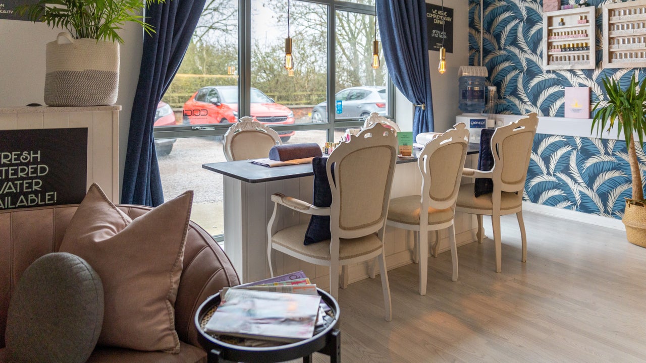 4146d5e8-345a-4938-9de7-5eef34a90c23-morgancompanyhairbeauty-gb-england-nottingham-whatton-fresha-4047331