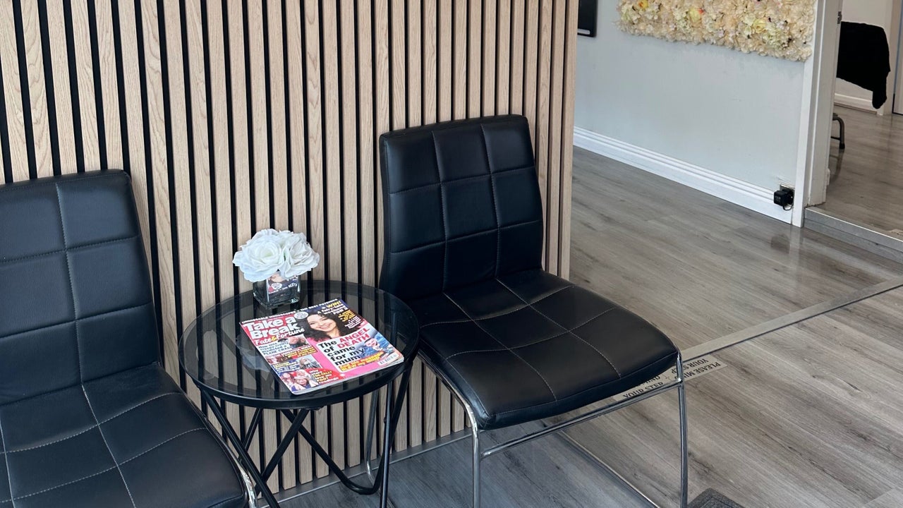 414fdea4-c53e-4ee1-8344-ea9c585e2133-jordishairandbeauty-gb-england-newhall-fresha-3941072