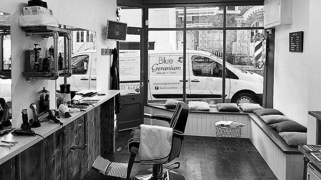 43cf9d16-3d58-41c3-838c-c92ea03073b4-forestbarbers-gb-england-totnes-fresha-5865532