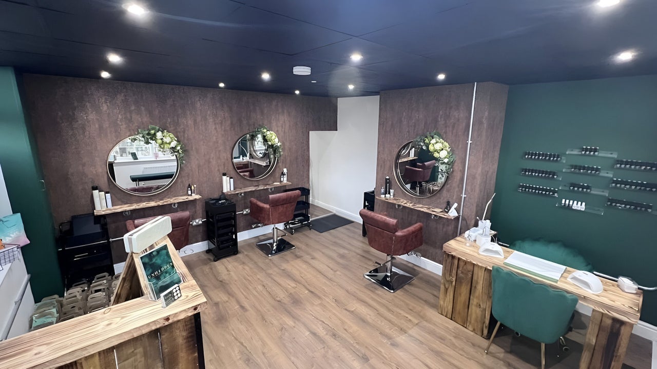 460e69cc-30e9-41f9-b277-10ec7b2d5b11-unhidden-gb-england-ossett-wakefield-fresha-7480734