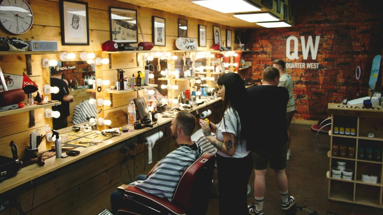 4700043f-b139-4f9b-8745-408c24bbfedd-quarterwest-gb-northernireland-belfast-fresha-4768888