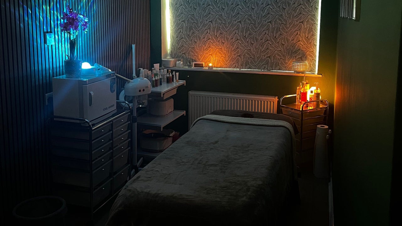 4a0d6ee6-fc53-4d45-90fe-18b7b77b3438-totallypolished-gb-england-drighlington-fresha-8546869