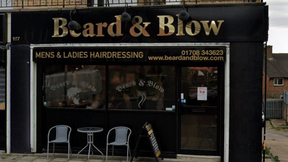 4a78c42b-d831-4339-a174-4a835ddb2aa8-beardandblowhairdressingsalon-gb-england-romford-fresha-2483506