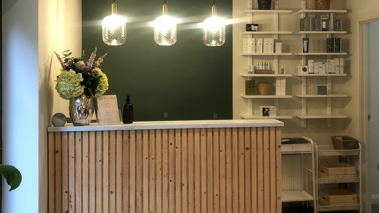 4b4a4215-1bc5-44ca-9436-5c199158c657-elliesbeauty-gb-england-warfield-fresha-7307766