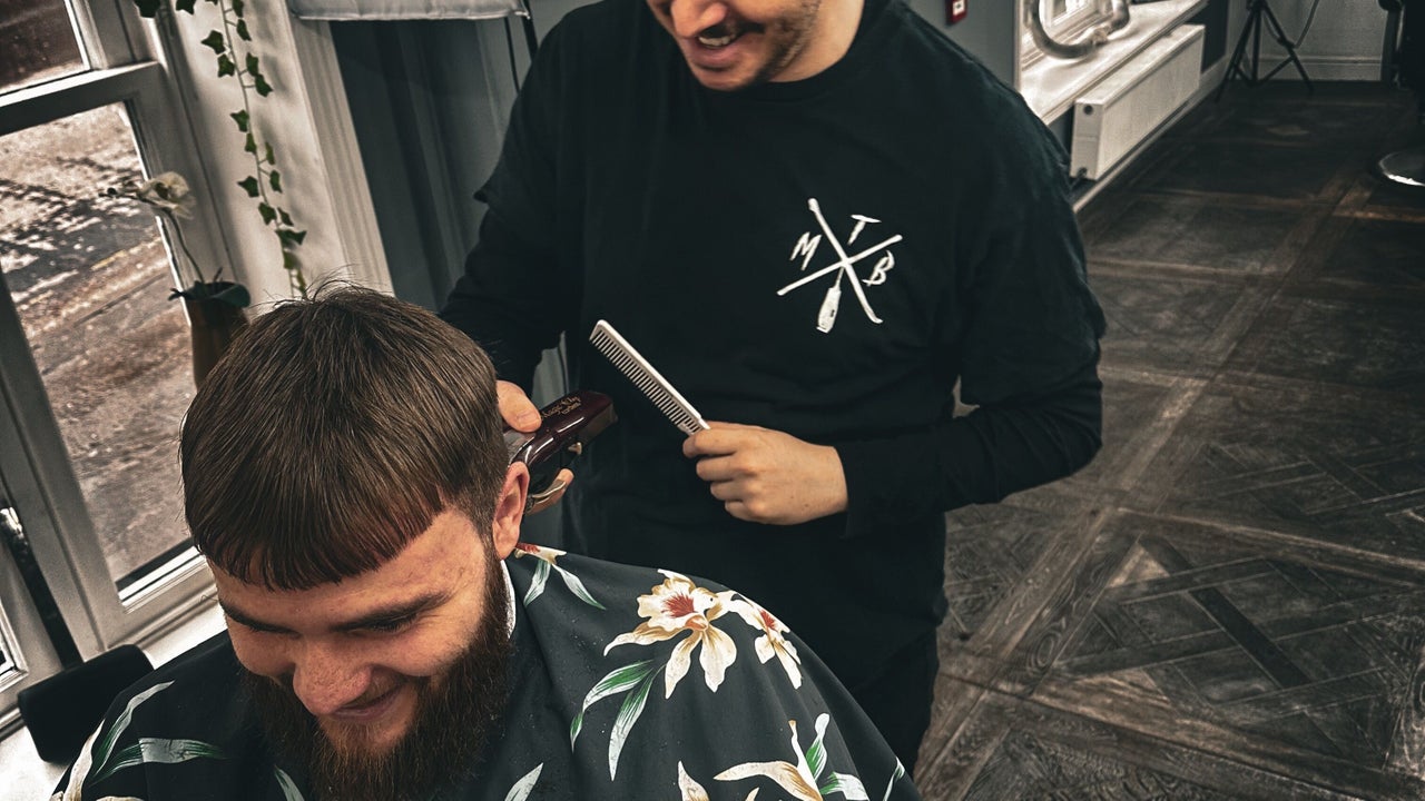 4cdb6ed8-98fb-4e75-9813-8f43172fe512-seanbecksides-gb-england-stoke-on-trent-burslem-fresha-3083483