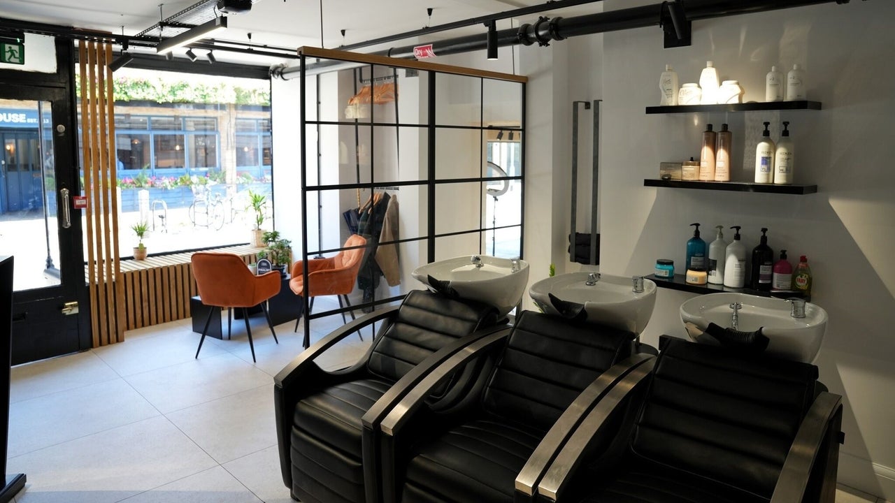 4f8ebdff-f050-45cf-bd3e-693432546a14-morresihairstylist-gb-england-cambridge-fresha-5666795