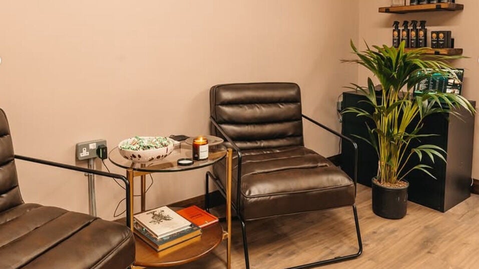 52e03044-1ba9-4632-b394-8ec8a4b87b24-studio120-gb-england-bushey-busheyheath-fresha-9142826