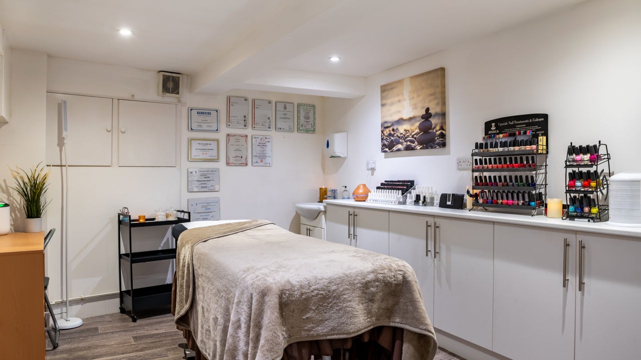 53d16b2a-6f39-4c17-86f0-42af5c046707-designaheadsevenoaks-gb-england-sevenoaks-fresha-6511463